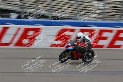 media/Oct-15-2022-Fastrack Riders (Sat) [[9a18b22502]]/Level4/Start Finish 900am/